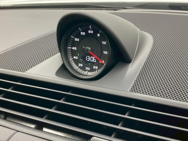 パナメーラ ＧＴＳ　１オーナー　ＯＰ２００　黒ハーフレザー　ＴＶ　ＰＤＣＣ　純正２０ＡＷサテンブラック　スポエグ　インテリアＰＫＧ　カーマインレッド　リアアクスル　レーンキプ　ポルシェエントリードライブ　プライバシガラス（34枚目）