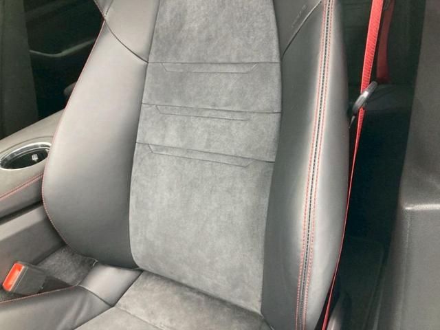 パナメーラ ＧＴＳ　１オーナー　ＯＰ２００　黒ハーフレザー　ＴＶ　ＰＤＣＣ　純正２０ＡＷサテンブラック　スポエグ　インテリアＰＫＧ　カーマインレッド　リアアクスル　レーンキプ　ポルシェエントリードライブ　プライバシガラス（51枚目）