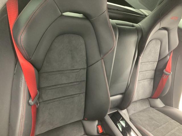 パナメーラ ＧＴＳ　１オーナー　ＯＰ２００　黒ハーフレザー　ＴＶ　ＰＤＣＣ　純正２０ＡＷサテンブラック　スポエグ　インテリアＰＫＧ　カーマインレッド　リアアクスル　レーンキプ　ポルシェエントリードライブ　プライバシガラス（63枚目）