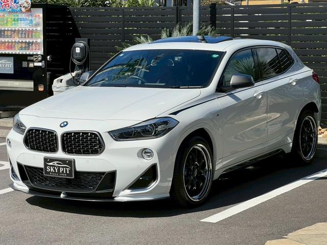 X2 M35i xDrive ACシュニッツァーFリップ:RAYS19インチAW:パノラマサンルーフ:レザーシート:フルセグTV:電動トランク:ドライビングアシストプラス:ヘッドアップディスプレイ:Bカメラ:前後センサー:BSM(8枚目)