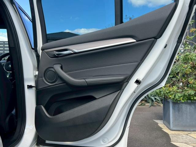 X2 M35i xDrive ACシュニッツァーFリップ:RAYS19インチAW:パノラマサンルーフ:レザーシート:フルセグTV:電動トランク:ドライビングアシストプラス:ヘッドアップディスプレイ:Bカメラ:前後センサー:BSM(27枚目)