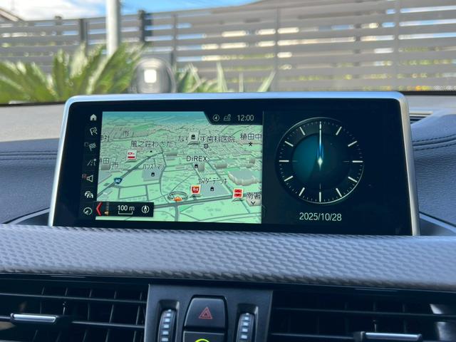 X2 M35i xDrive ACシュニッツァーFリップ:RAYS19インチAW:パノラマサンルーフ:レザーシート:フルセグTV:電動トランク:ドライビングアシストプラス:ヘッドアップディスプレイ:Bカメラ:前後センサー:BSM(47枚目)