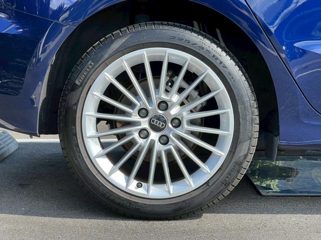 A3 スポーツバック30TFSIアドバンスド 自社ユーザー様下取1オーナー車:ナビゲーションPKG:純正ナビ:フルセグTV:アダプティブクルーズ:Bカメラ:前後ソナー:ETC:Bluetooth:カープレイ:バーチャルコクピット:シートヒーター(16枚目)