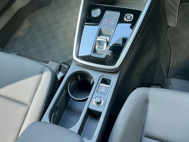 A3 スポーツバック30TFSIアドバンスド 自社ユーザー様下取1オーナー車:ナビゲーションPKG:純正ナビ:フルセグTV:アダプティブクルーズ:Bカメラ:前後ソナー:ETC:Bluetooth:カープレイ:バーチャルコクピット:シートヒーター(31枚目)
