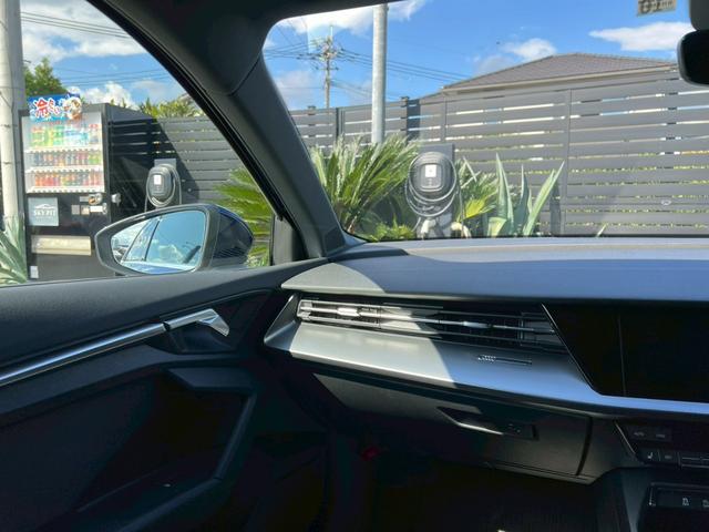 A3 スポーツバック30TFSIアドバンスド 自社ユーザー様下取1オーナー車:ナビゲーションPKG:純正ナビ:フルセグTV:アダプティブクルーズ:Bカメラ:前後ソナー:ETC:Bluetooth:カープレイ:バーチャルコクピット:シートヒーター(34枚目)