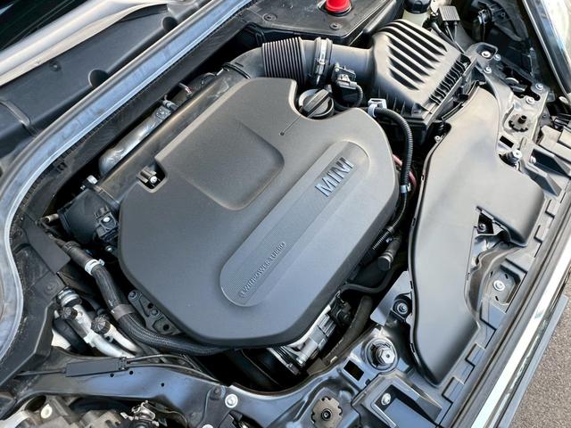 MINI クーパーD 液晶メーター:アクティブクルーズ:ヘッドアップディスプレイ:スマートキー:LEDフォグ:純正ナビ:Bluetooth:Pスタート:ユニオンジャックテールライト:ディーラー記録簿(51枚目)