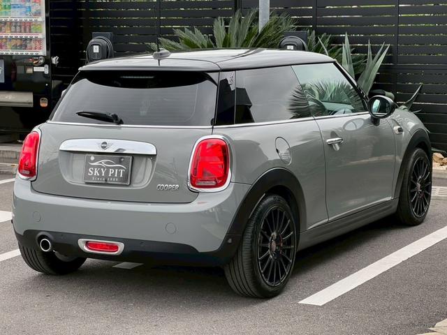 MINI クーパー オーディオカスタム:LEDヘッドライト:LCIモデル:OZ17インチAW:純正ナビ:ドライビングアシスト:ETC:Bカメラ:前後ソナー:スマートキー(3枚目)