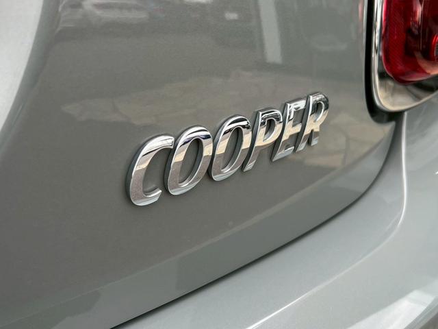 MINI クーパー オーディオカスタム:LEDヘッドライト:LCIモデル:OZ17インチAW:純正ナビ:ドライビングアシスト:ETC:Bカメラ:前後ソナー:スマートキー(48枚目)