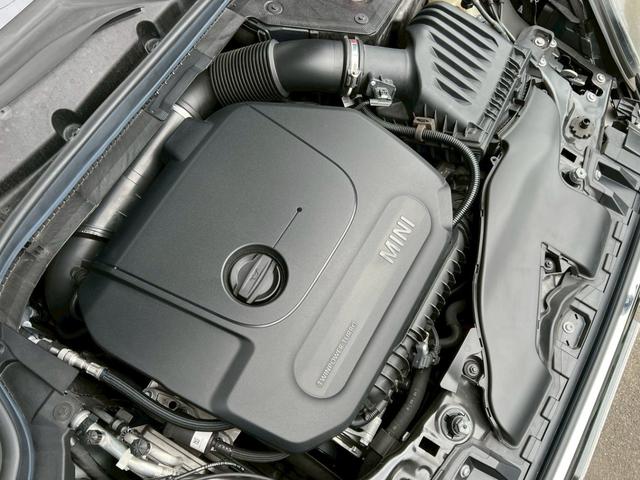 MINI クーパー オーディオカスタム:LEDヘッドライト:LCIモデル:OZ17インチAW:純正ナビ:ドライビングアシスト:ETC:Bカメラ:前後ソナー:スマートキー(51枚目)