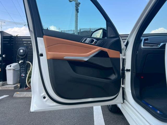 ☆自社整備・板金・塗装工場完備☆ご納車後のアフターもご安心くださいませ♪