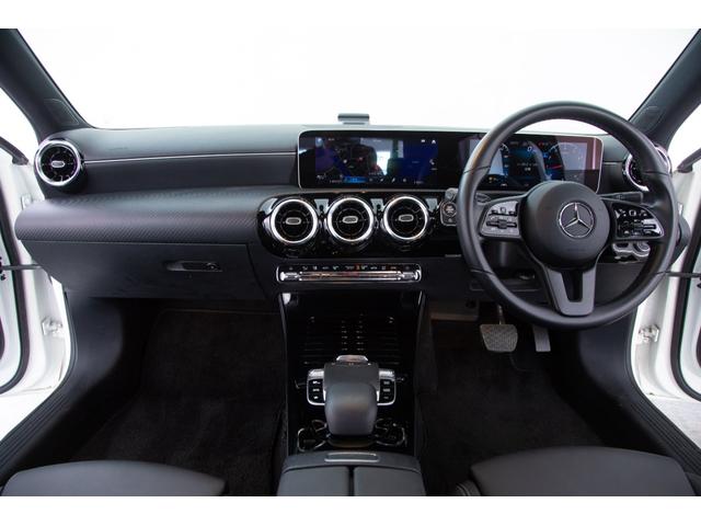 Aクラス A180 レーダーセーフティPKG ドラレコ ハーフレザー(2枚目)