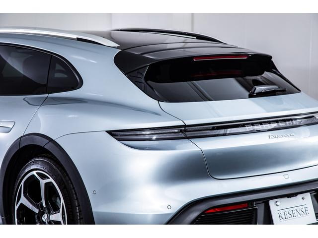 タイカンクロスツーリスモ タイカン 4クロスツーリスモ スポクロ リアアクスル パノラマルーフ BOSE ソフトクローズドア マトリクスLED オフロードデザイン20AW(30枚目)