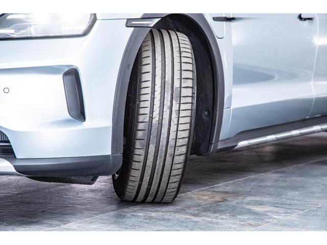 タイカンクロスツーリスモ タイカン 4クロスツーリスモ スポクロ リアアクスル パノラマルーフ BOSE ソフトクローズドア マトリクスLED オフロードデザイン20AW(36枚目)