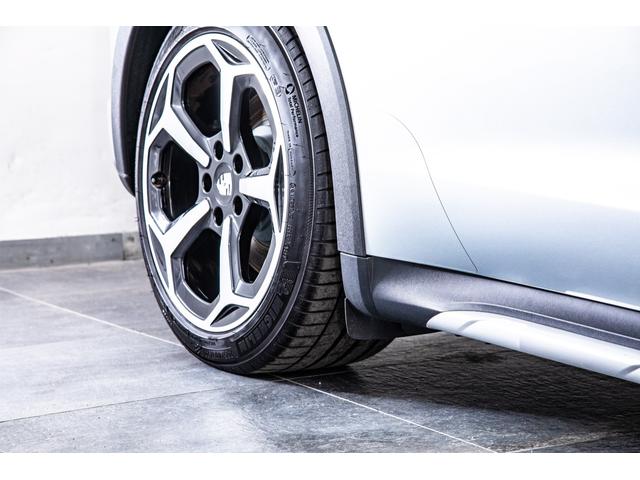 タイカンクロスツーリスモ タイカン 4クロスツーリスモ スポクロ リアアクスル パノラマルーフ BOSE ソフトクローズドア マトリクスLED オフロードデザイン20AW(42枚目)