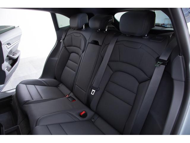 タイカンクロスツーリスモ タイカン 4クロスツーリスモ スポクロ リアアクスル パノラマルーフ BOSE ソフトクローズドア マトリクスLED オフロードデザイン20AW(64枚目)