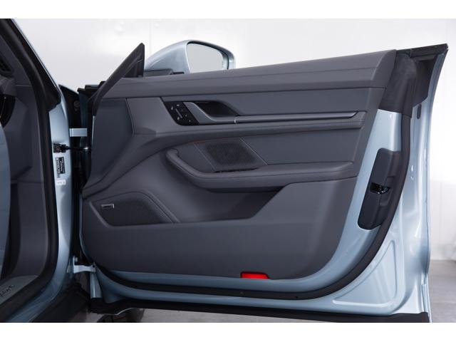 タイカンクロスツーリスモ タイカン 4クロスツーリスモ スポクロ リアアクスル パノラマルーフ BOSE ソフトクローズドア マトリクスLED オフロードデザイン20AW(67枚目)