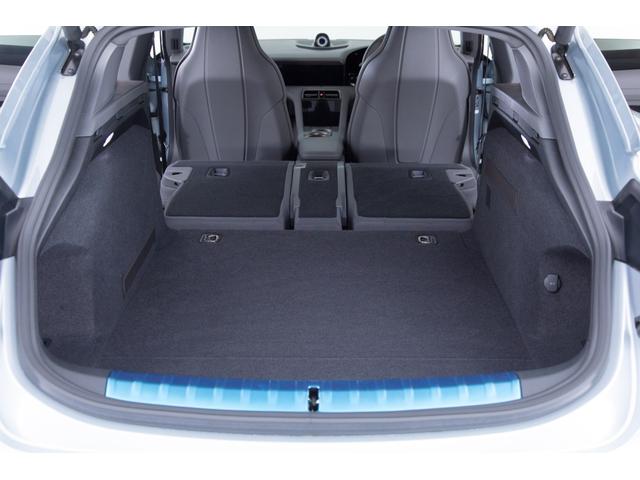 タイカンクロスツーリスモ タイカン 4クロスツーリスモ スポクロ リアアクスル パノラマルーフ BOSE ソフトクローズドア マトリクスLED オフロードデザイン20AW(73枚目)