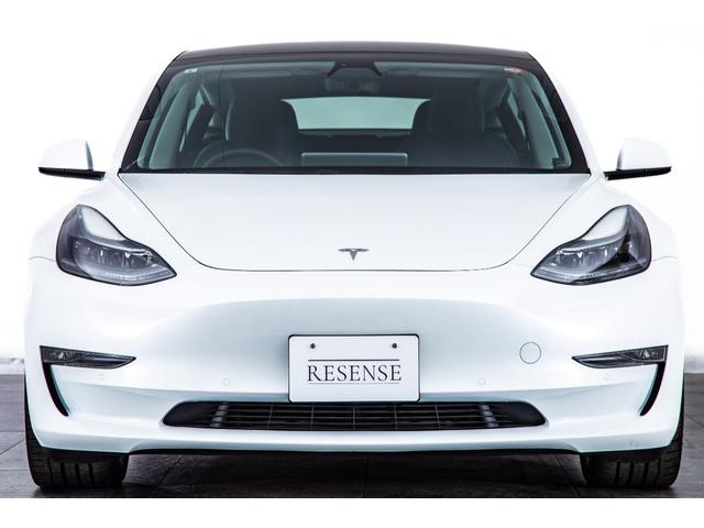 モデル3 ロングレンジ USBドライブ フルセルフD 純正ルーフシェード/トランクマット 19インチAW(6枚目)