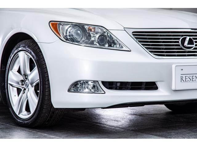ＬＳ ＬＳ４６０　バージョンＳ　Ｉパッケージ　走行７０００ｋｍ　記録簿１３枚　スマートキー　クルコン　ＥＴＣ（22枚目）