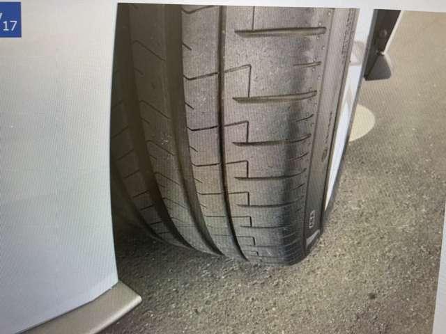 ヴァンテージ V8 スペシェルエディション レザーインテリア 電動シート HDDナビ ドライブレコーダー クリアランスソナー スマートキー シートヒーター シートエアコン アルミホイール 禁煙車(40枚目)