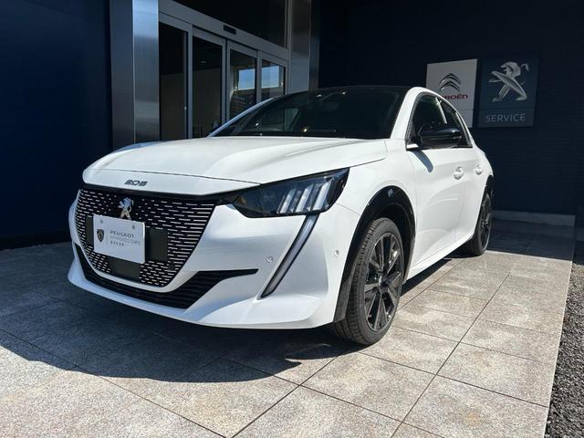 ｅ－２０８ ＧＴ　当社試乗車　新車保証継承　ＥＶ　Ａｐｐｌｅ　ＣａｒＰｌａｙ　バックカメラ　ＡＣＣ　シートヒーター　ガラスルーフ（27枚目）
