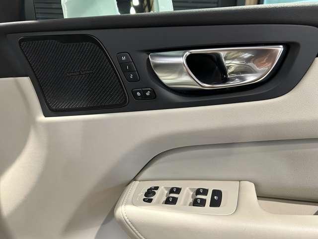 ＸＣ６０ Ｂ５　ＡＷＤ　インスクリプション　ホワイトレザー　パノラマルーフ　ハーマンカードン　ヘッドアップディスプレイ（39枚目）