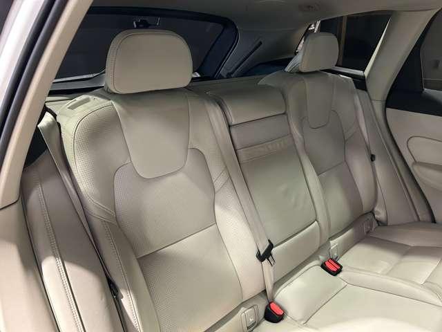 ＸＣ６０ Ｂ５　ＡＷＤ　インスクリプション　ホワイトレザー　パノラマルーフ　ハーマンカードン　ヘッドアップディスプレイ（47枚目）