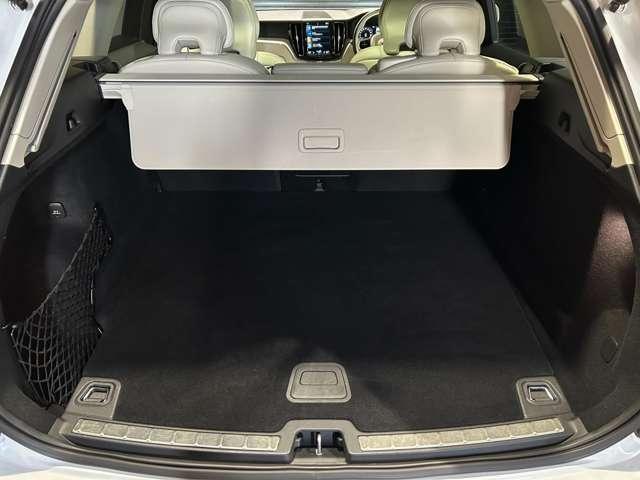 ＸＣ６０ Ｂ５　ＡＷＤ　インスクリプション　ホワイトレザー　パノラマルーフ　ハーマンカードン　ヘッドアップディスプレイ（59枚目）