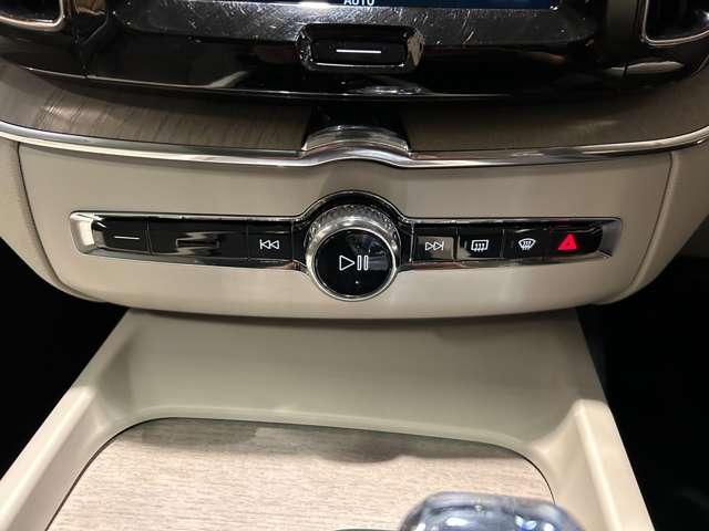 ＸＣ６０ Ｂ５　ＡＷＤ　インスクリプション　ホワイトレザー　パノラマルーフ　ハーマンカードン　ヘッドアップディスプレイ（71枚目）