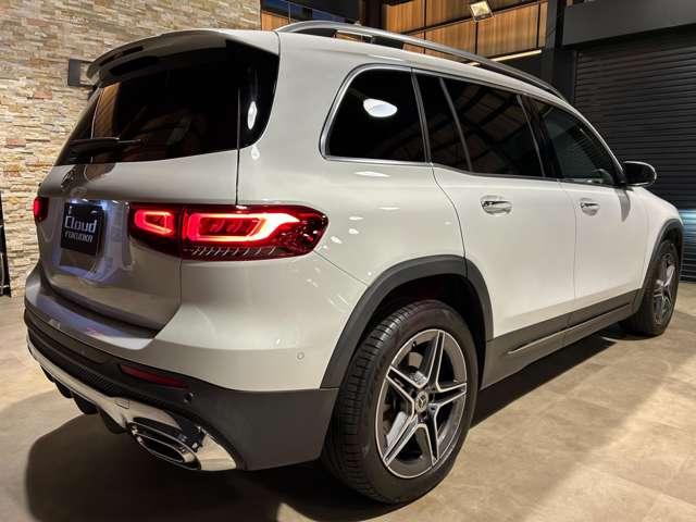 ＧＬＢ ＧＬＢ１８０　ＡＭＧラインパッケージ　ＭＰ２０２３０１　パノラミックスライディングルーフ　ハーフレザー　全周囲カメラ（6枚目）