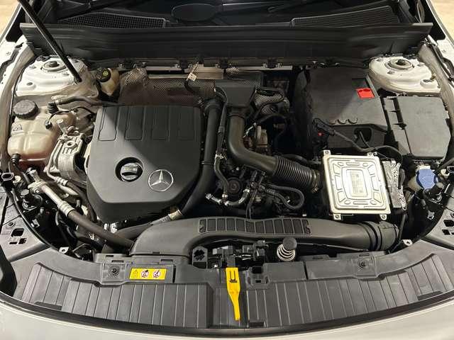 ＧＬＢ ＧＬＢ１８０　ＡＭＧラインパッケージ　ＭＰ２０２３０１　パノラミックスライディングルーフ　ハーフレザー　全周囲カメラ（24枚目）