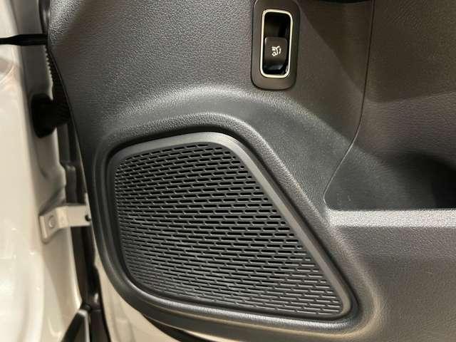 ＧＬＢ ＧＬＢ１８０　ＡＭＧラインパッケージ　ＭＰ２０２３０１　パノラミックスライディングルーフ　ハーフレザー　全周囲カメラ（40枚目）