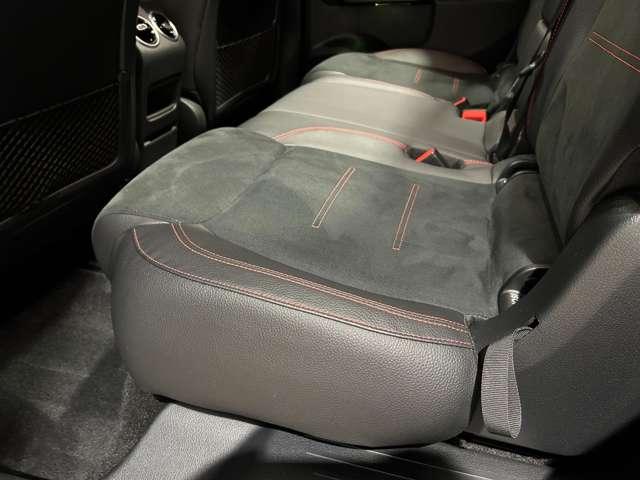 ＧＬＢ ＧＬＢ１８０　ＡＭＧラインパッケージ　ＭＰ２０２３０１　パノラミックスライディングルーフ　ハーフレザー　全周囲カメラ（55枚目）