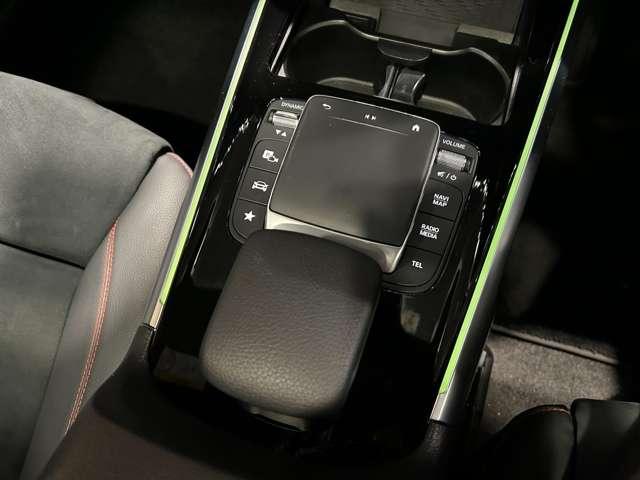 ＧＬＢ ＧＬＢ１８０　ＡＭＧラインパッケージ　ＭＰ２０２３０１　パノラミックスライディングルーフ　ハーフレザー　全周囲カメラ（75枚目）