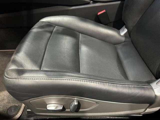 ９１１ ９１１カレラ　ＰＤＫ　左Ｈ　スポクロ　スポエグ　レザーインテリア（50枚目）