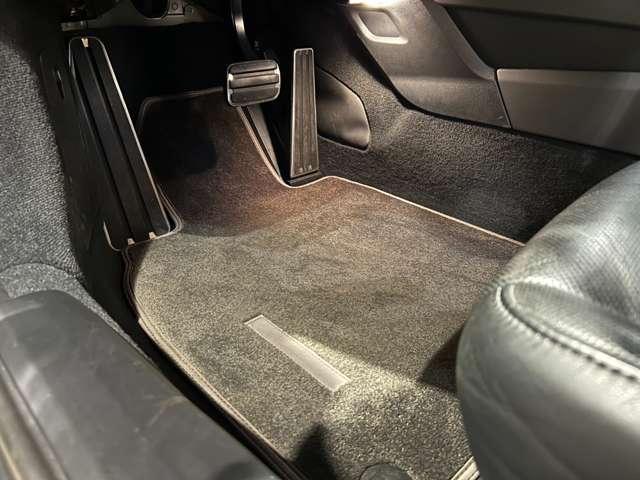 ９１１ ９１１カレラ　ＰＤＫ　左Ｈ　スポクロ　スポエグ　レザーインテリア（52枚目）