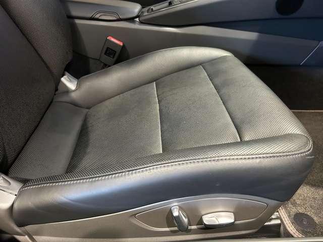 ９１１ ９１１カレラ　ＰＤＫ　左Ｈ　スポクロ　スポエグ　レザーインテリア（57枚目）