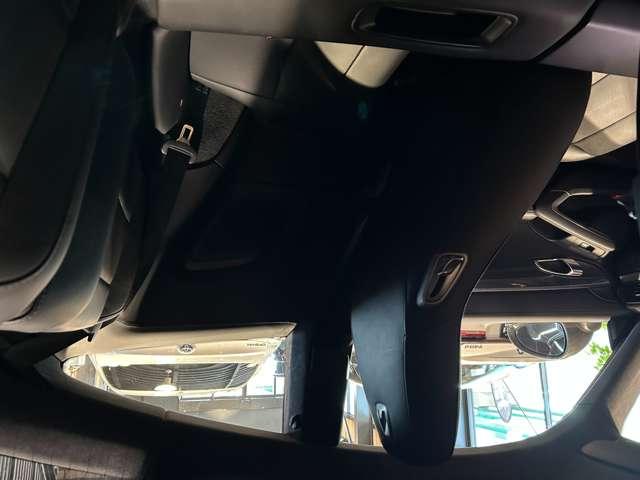 ９１１ ９１１カレラ　ＰＤＫ　左Ｈ　スポクロ　スポエグ　レザーインテリア（64枚目）