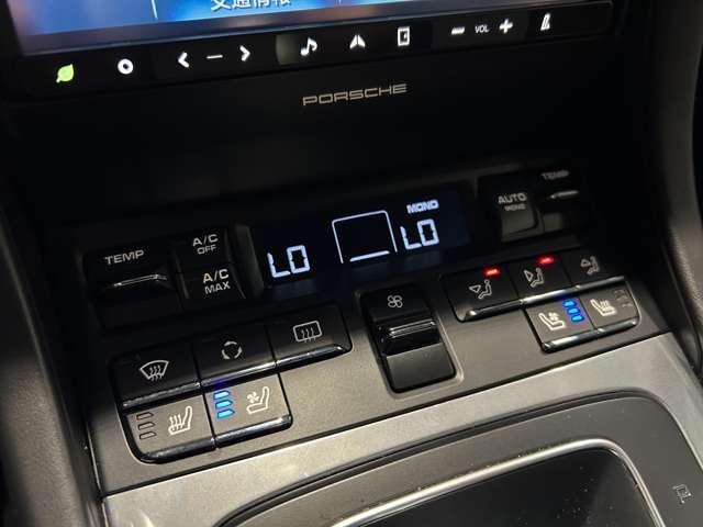 ９１１ ９１１カレラ　ＰＤＫ　左Ｈ　スポクロ　スポエグ　レザーインテリア（76枚目）