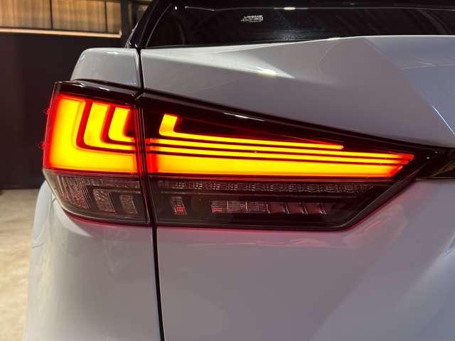 ＲＸ ＲＸ４５０ｈ　Ｆスポーツ　４ＷＤ　ＴＲＤフルエアロ　ＴＲＤ２２インチ鍛造アルミホイール　パノラマルーフ（17枚目）