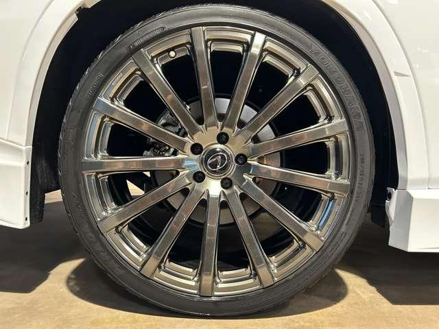 ＲＸ ＲＸ４５０ｈ　Ｆスポーツ　４ＷＤ　ＴＲＤフルエアロ　ＴＲＤ２２インチ鍛造アルミホイール　パノラマルーフ（30枚目）