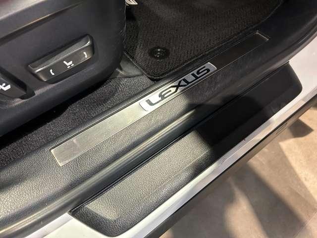 ＲＸ ＲＸ４５０ｈ　Ｆスポーツ　４ＷＤ　ＴＲＤフルエアロ　ＴＲＤ２２インチ鍛造アルミホイール　パノラマルーフ（39枚目）