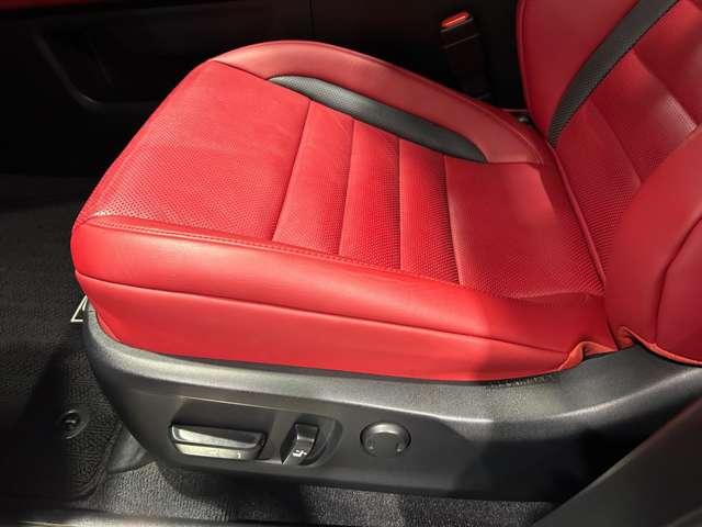 ＲＸ ＲＸ４５０ｈ　Ｆスポーツ　４ＷＤ　ＴＲＤフルエアロ　ＴＲＤ２２インチ鍛造アルミホイール　パノラマルーフ（45枚目）