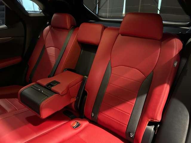 ＲＸ ＲＸ４５０ｈ　Ｆスポーツ　４ＷＤ　ＴＲＤフルエアロ　ＴＲＤ２２インチ鍛造アルミホイール　パノラマルーフ（56枚目）