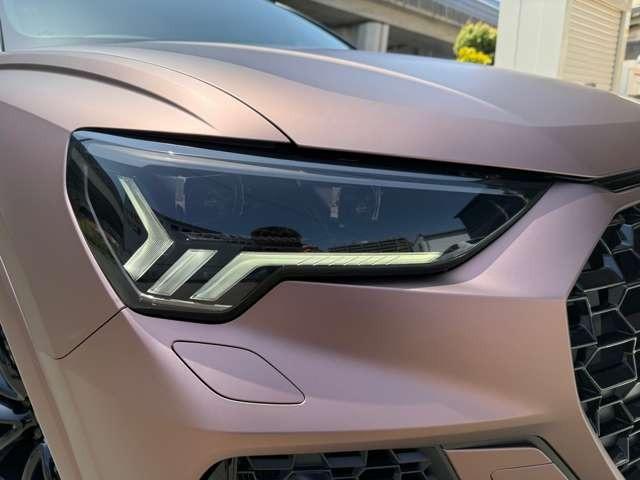 ＲＳ Ｑ３ スポーツバック ベースグレード　２．５　４ＷＤ　ラッピング　ＲＳデザインＰＫＧ　マトリクスＬＥＤ　２１インチアルミ　ローダウン　サンルーフ　ブラックスタイリングＰＫＧ　ＲＳデザインシート　ＲＳダンピングサス　ＲＳエキゾーストシステム（4枚目）