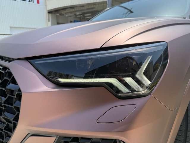 ＲＳ Ｑ３ スポーツバック ベースグレード　２．５　４ＷＤ　ラッピング　ＲＳデザインＰＫＧ　マトリクスＬＥＤ　２１インチアルミ　ローダウン　サンルーフ　ブラックスタイリングＰＫＧ　ＲＳデザインシート　ＲＳダンピングサス　ＲＳエキゾーストシステム（5枚目）