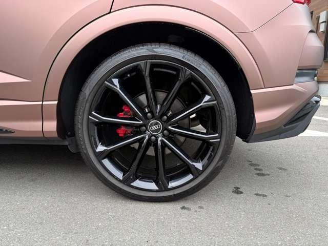 ＲＳ Ｑ３ スポーツバック ベースグレード　２．５　４ＷＤ　ラッピング　ＲＳデザインＰＫＧ　マトリクスＬＥＤ　２１インチアルミ　ローダウン　サンルーフ　ブラックスタイリングＰＫＧ　ＲＳデザインシート　ＲＳダンピングサス　ＲＳエキゾーストシステム（42枚目）