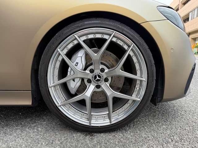 Ｅクラス Ｅ４５０　４マチック　クーペ　スポーツ　４ＷＤ　本革　サンルーフ　２１インチＢＣフォージド　フルラッピング　エアサスロワリングキット取付（12枚目）