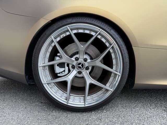Ｅクラス Ｅ４５０　４マチック　クーペ　スポーツ　４ＷＤ　本革　サンルーフ　２１インチＢＣフォージド　フルラッピング　エアサスロワリングキット取付（13枚目）