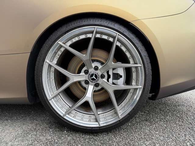Ｅクラス Ｅ４５０　４マチック　クーペ　スポーツ　４ＷＤ　本革　サンルーフ　２１インチＢＣフォージド　フルラッピング　エアサスロワリングキット取付（14枚目）